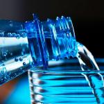 Cik daudz ūdens jāizdzer dienā: veselības saglabāšana un uzlabošana